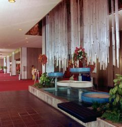 The 1970s lobby:entrance at the Disneyland Hotel.