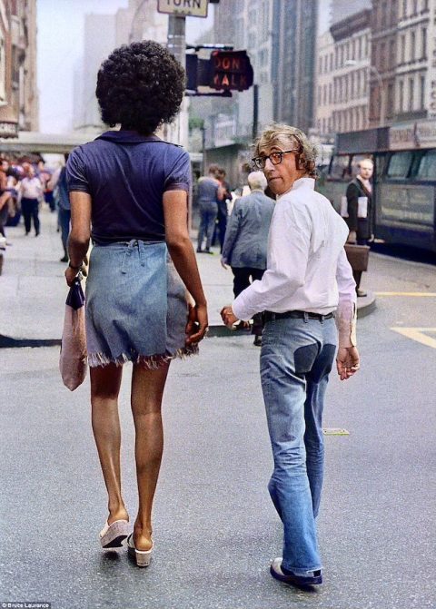 Woody Allen with Tamara Dobson in New York. (1971)