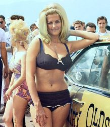 A Young Linda piding with Hurst Hairy Olds!