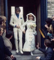 Lulu was only 20 when she married Maurice Gibb in 1969....