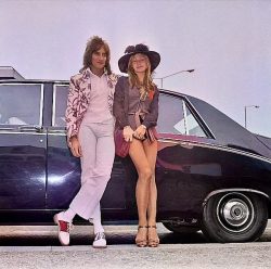 Singer-songwriter Rod Stewart and girlfriend Dee (Deidre) Harrington in London, May 1972. Singer-songwriter Rod Stewart and girlfriend Dee (Deidre) Harrington in London, May 1972.